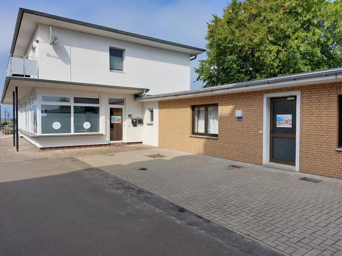 Apartamento Haus Strandlust- Gemuetliches Studio Direkt Am Duemmer Lembruch Exterior foto